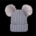 Load image into Gallery viewer, Pompom Baby Beanie
